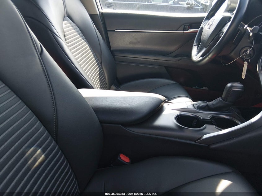 2023 TOYOTA CAMRY auction photo 5