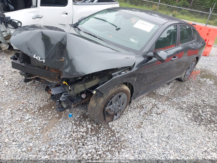 2025 KIA K4 auction photo 2