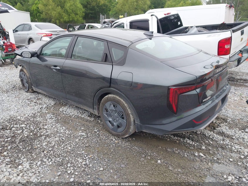 2025 KIA K4 auction photo 3