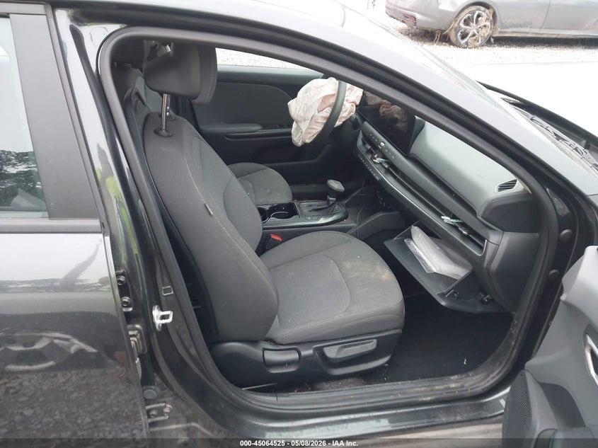 2025 KIA K4 auction photo 5