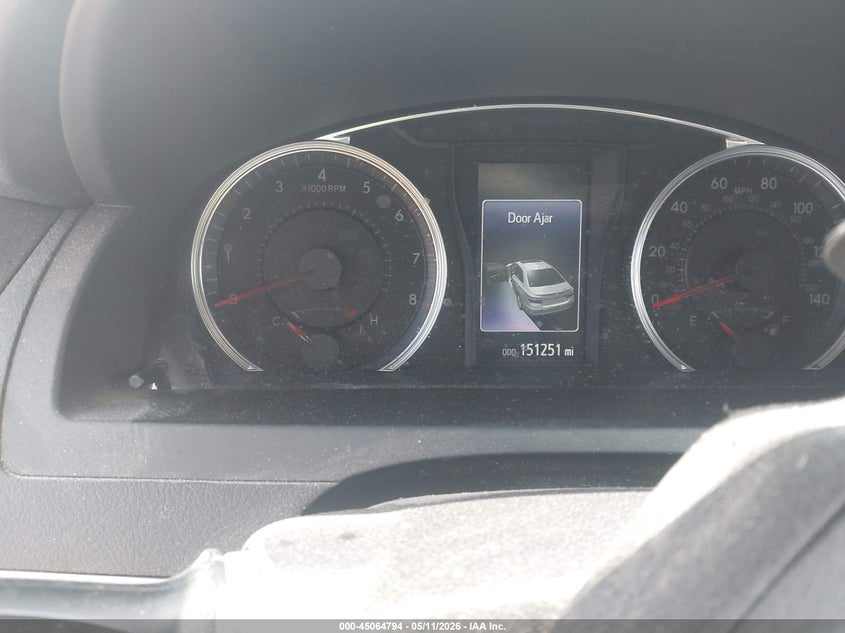 2015 TOYOTA CAMRY auction photo 7