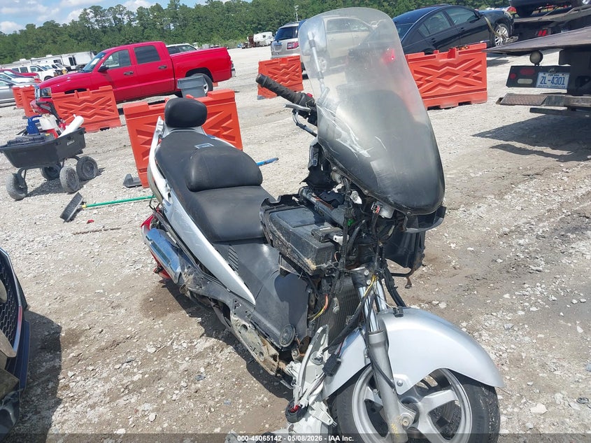 2005 SUZUKI AN400 auction photo 1