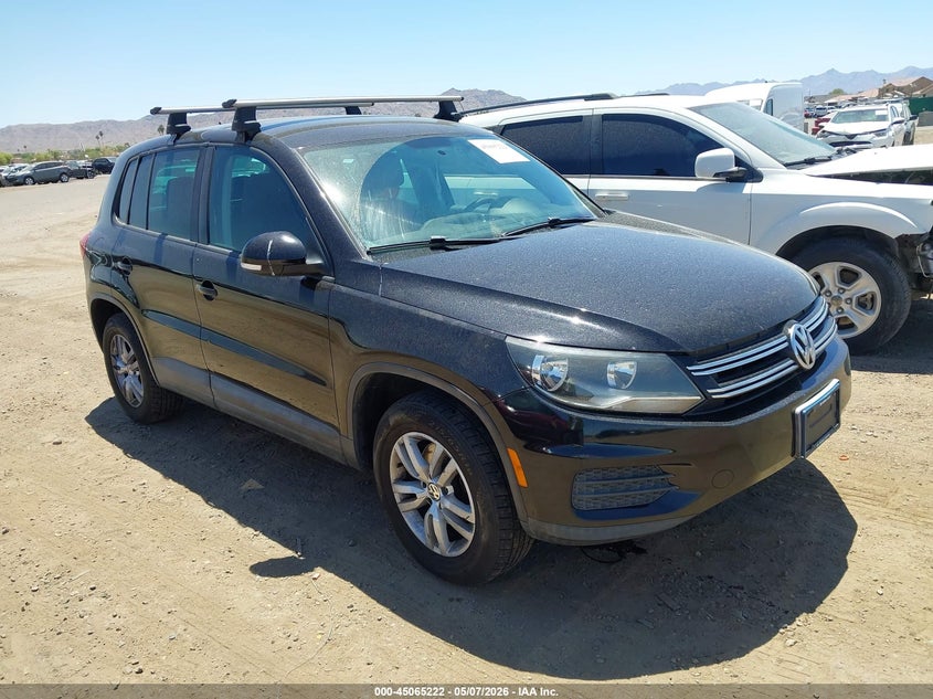 2012 VOLKSWAGEN TIGUAN auction photo 1