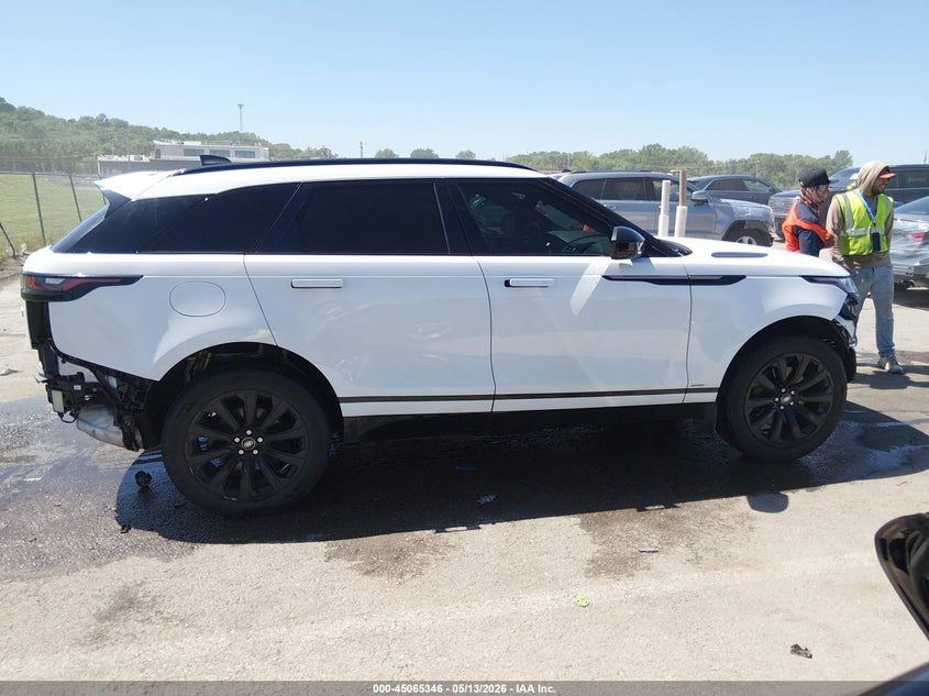 2018 Land Rover Range Rover Velar P380 Se R-Dynamic VIN: SALYL2RV1JA746692 Lot: 45065346