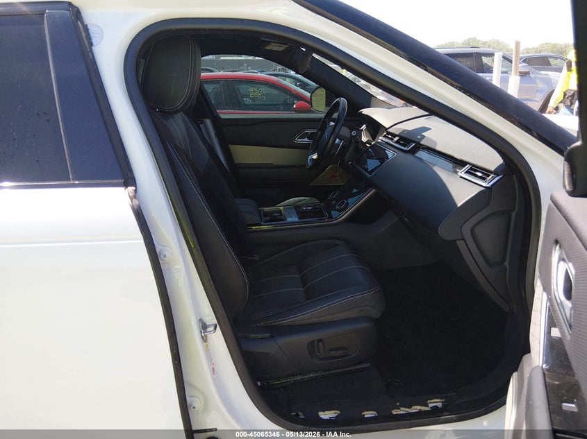 2018 LAND ROVER RANGE ROVER VELAR auction photo 5
