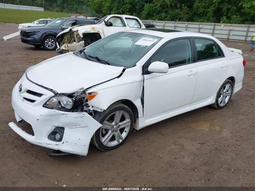 2013 Toyota Corolla S 2T1BU4EE1DC109104 photo 1