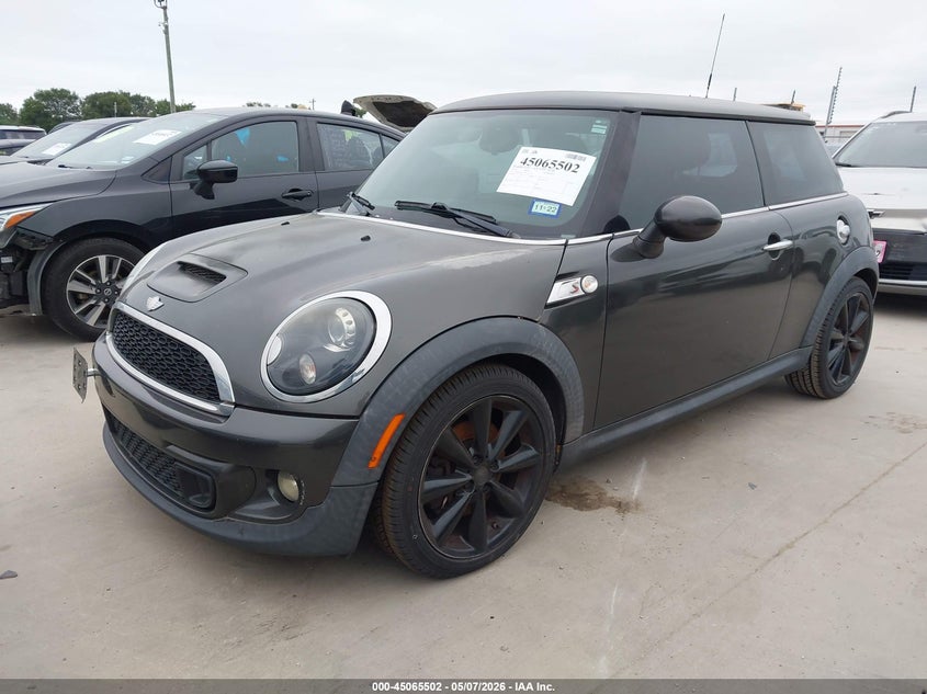 WMWSV3C59BTY15749 2011 Mini Cooper 1.6 Mini S grey