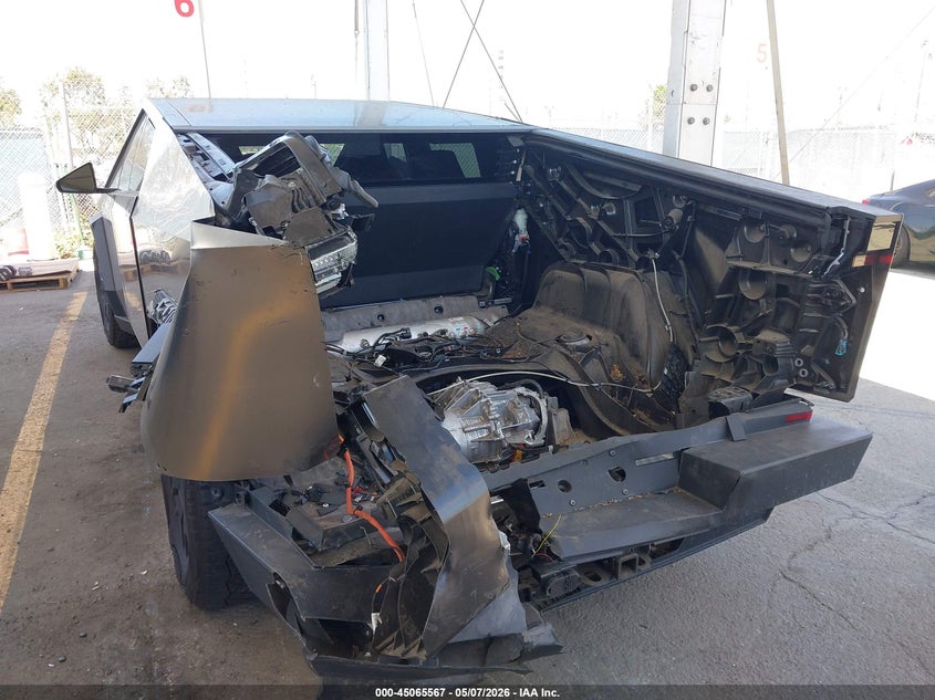 2024 Tesla Cybertruck All-Wheel Drive VIN: 7G2CEHED8RA023494 Lot: 45065567
