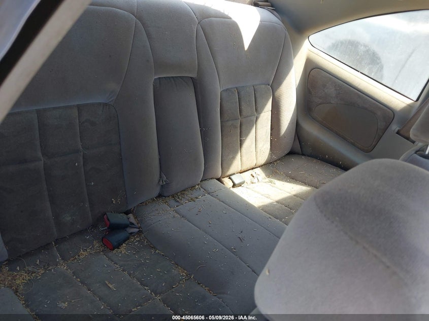 1996 Ford Thunderbird Lx VIN: 1FALP6247TH165826 Lot: 45065606