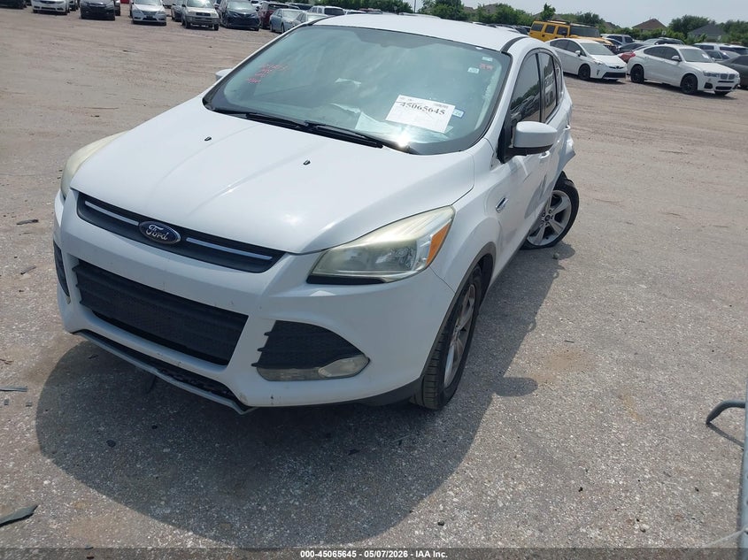 Vin: 1fmcu0g70guc60966, lot: 45563190, ford escape se 20162