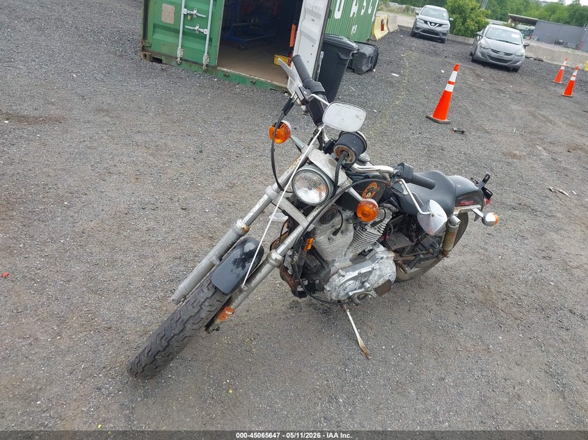 HARLEY-DAVIDSON XLH883 1994