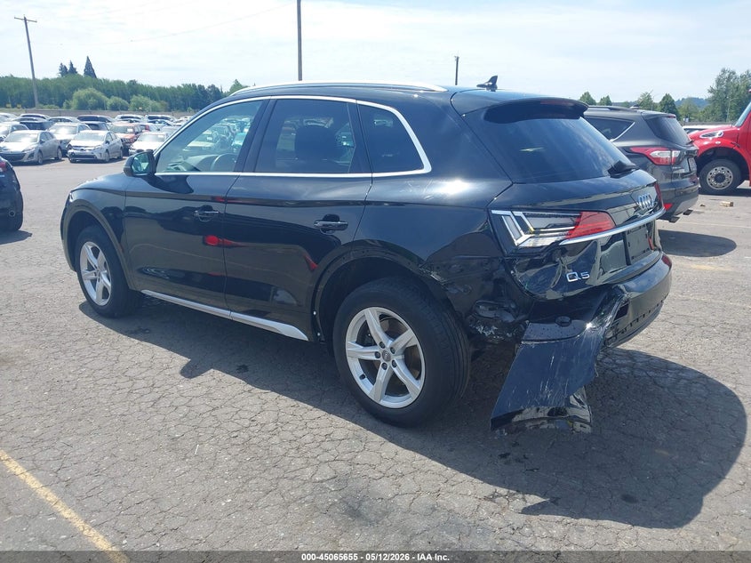 Vin: wa1aaafy3m2001782, lot: 45563200, audi q5 premium 45 tfsi quattro s tronic 20213