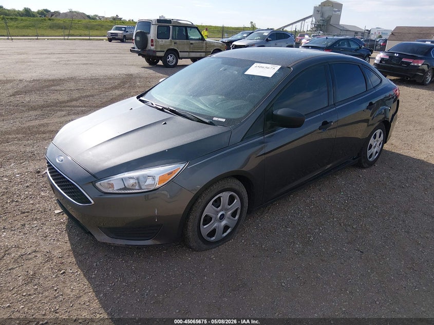Vin: 1fadp3e28gl371995, lot: 45563220, ford focus s 20162
