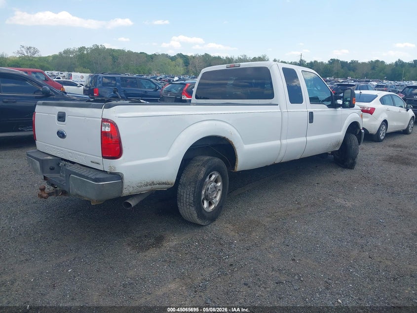 2015 FORD F-250 auction photo 4
