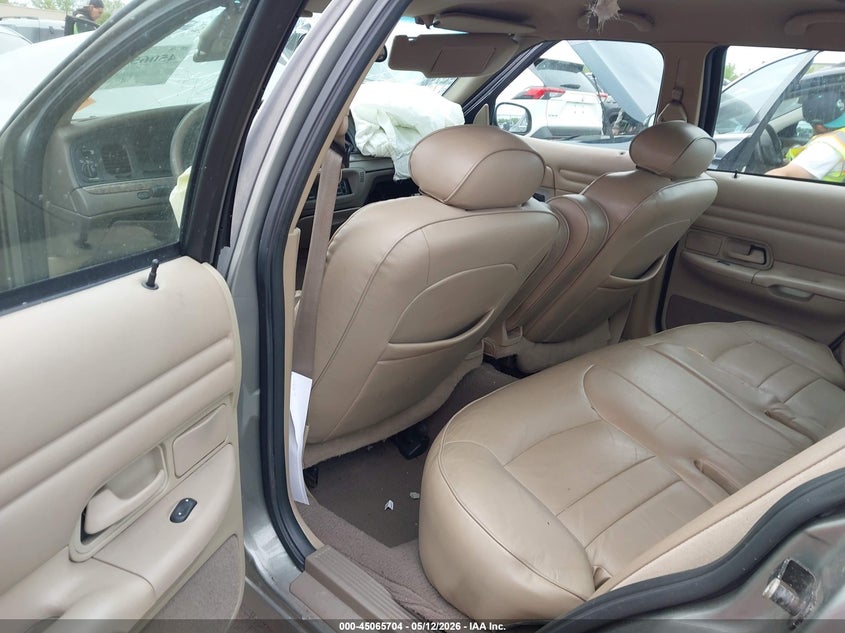 2000 Ford Crown Victoria Lx VIN: 2FAFP74W2YX147338 Lot: 45065704