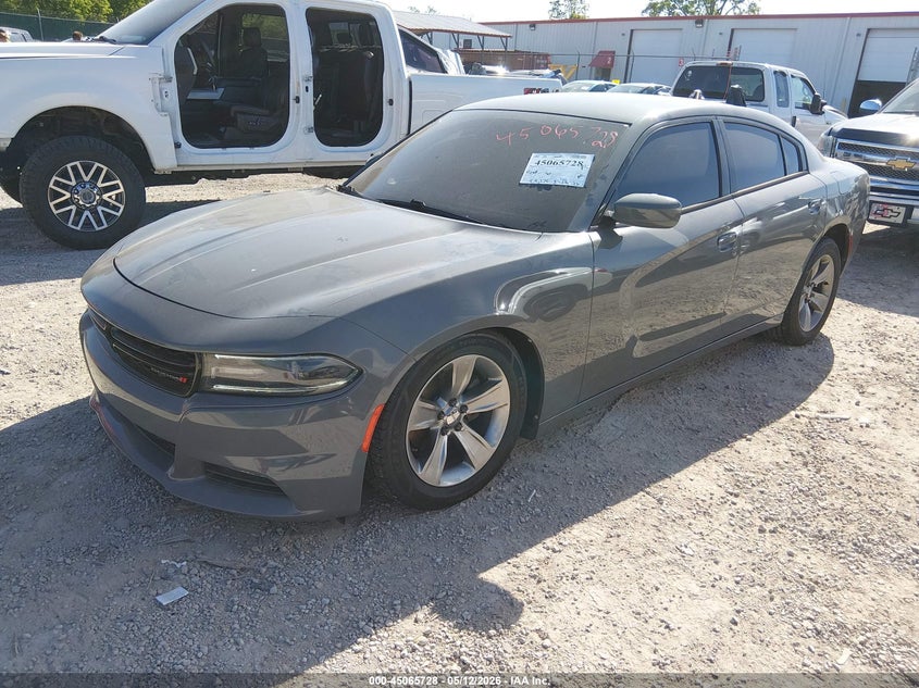Vin: 2c3cdxhg6jh216092, lot: 45563273, dodge charger sxt plus rwd 20182