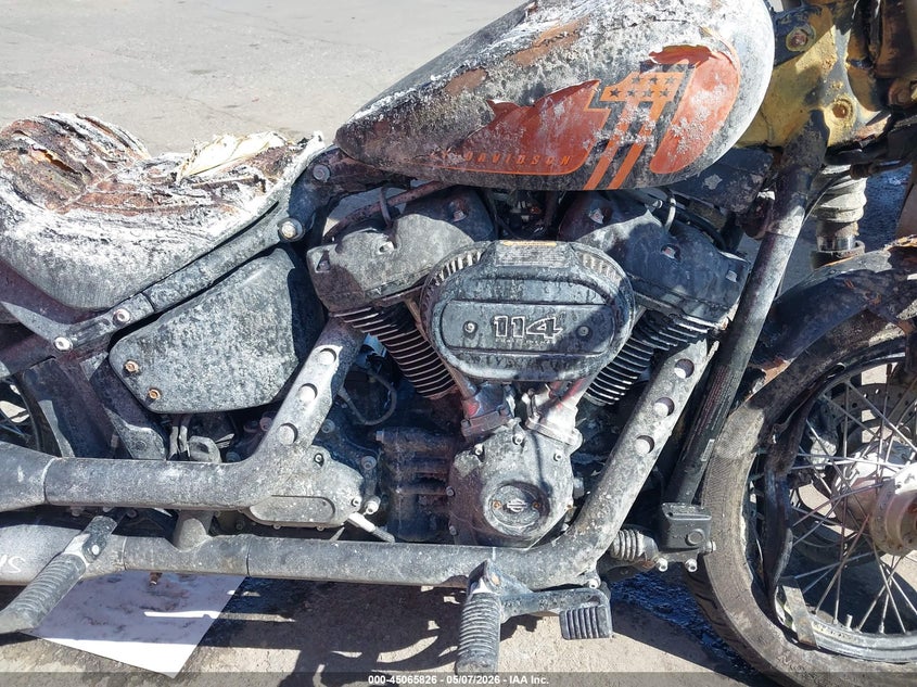 2021 HARLEY-DAVIDSON FXBBS auction photo 8