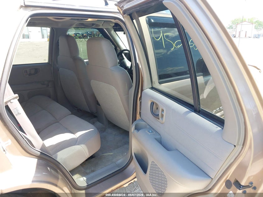 2004 Chevrolet Blazer Ls VIN: 1GNDT13X34K161323 Lot: 45066024