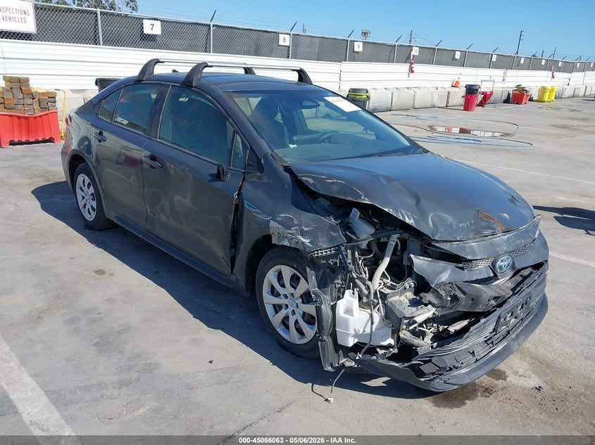 2023 TOYOTA COROLLA  (VIN: JTDBCMFE8P3011718)