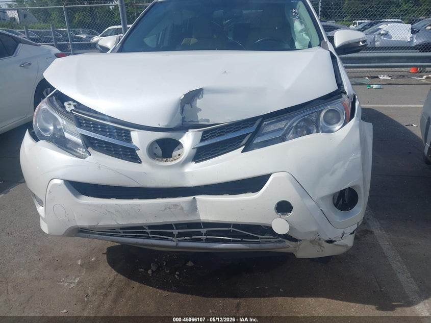 2015 TOYOTA RAV4 auction photo 6