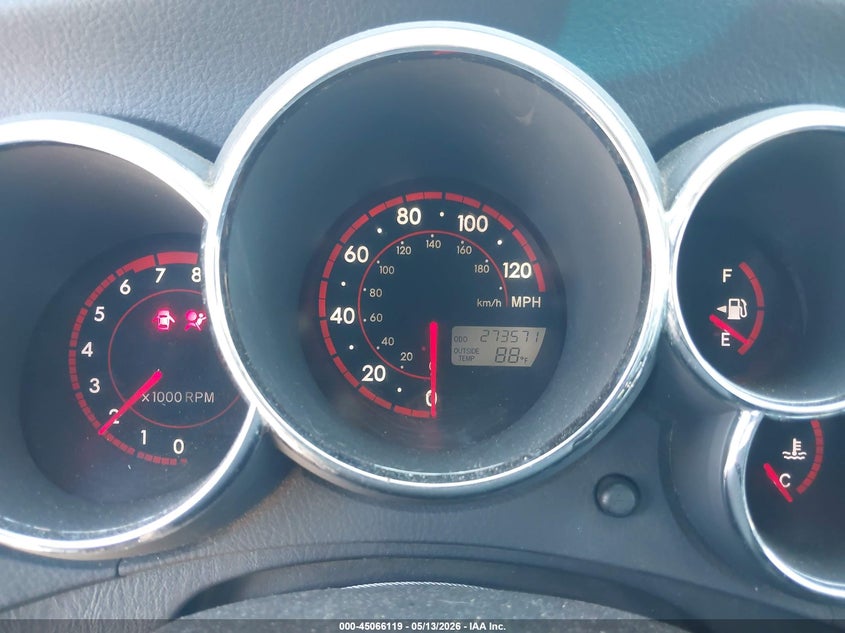 2005 Toyota Matrix Xr VIN: 2T1KR30E45C461761 Lot: 45066119