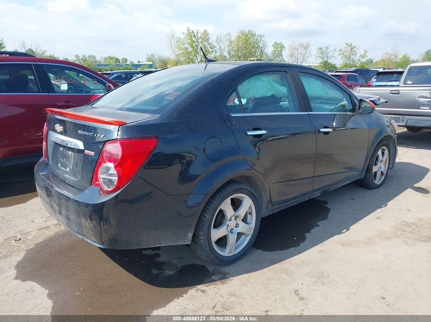 Vin: 1g1je5sbxe4138350, lot: 45563668, chevrolet sonic ltz auto 20144