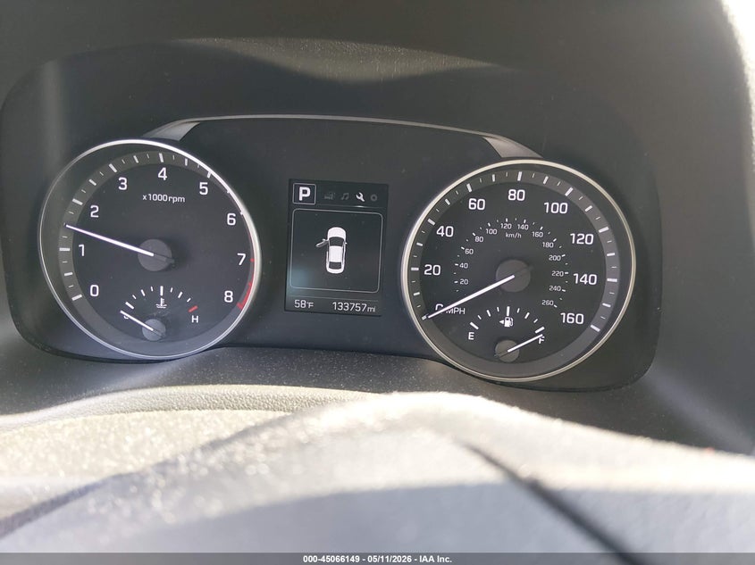 VIN 5NPD84LF9JH329950 2018 HYUNDAI ELANTRA SEL