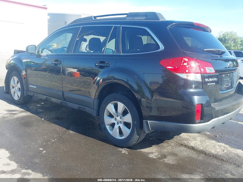 Vin: 4s4brccc5b3341817, lot: 45563919, subaru outback 2.5i premium 20113