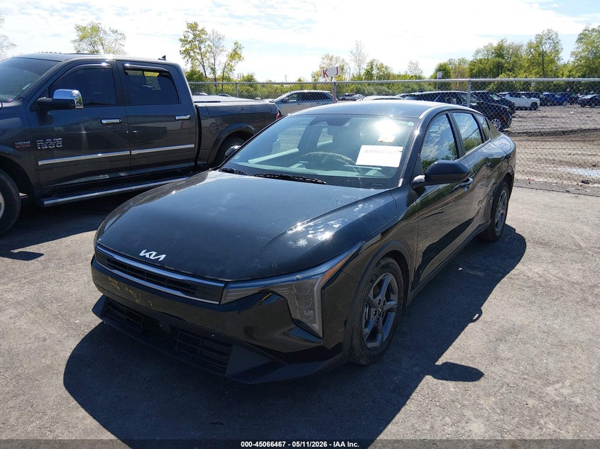 Vin: 3kpft4de2se145257, lot: 45564012, kia k4 lxs 20252