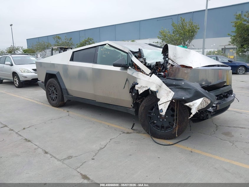 2025 Tesla Cybertruck