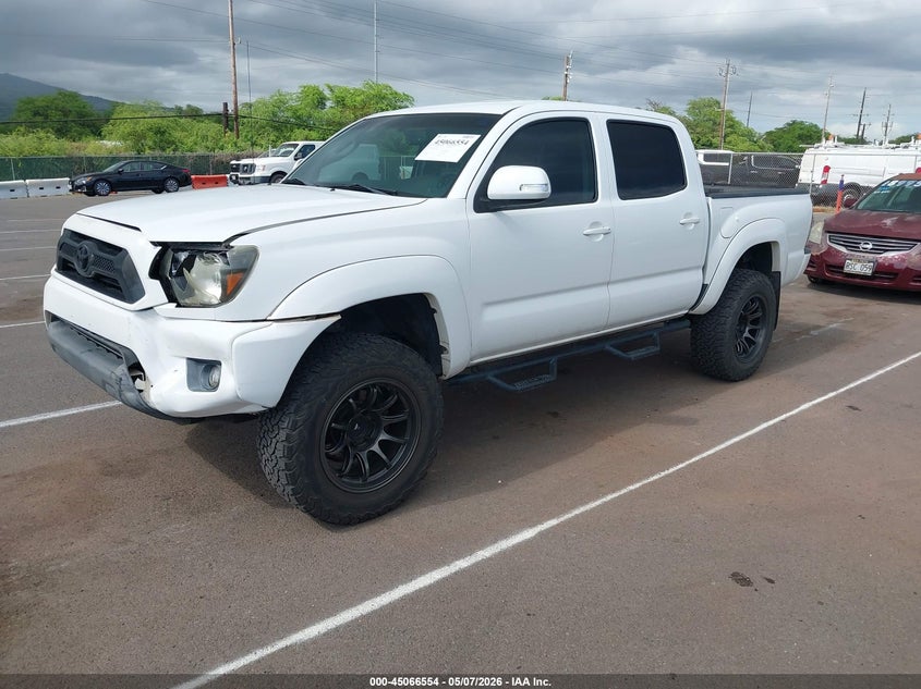 2012 TOYOTA TACOMA auction photo 2