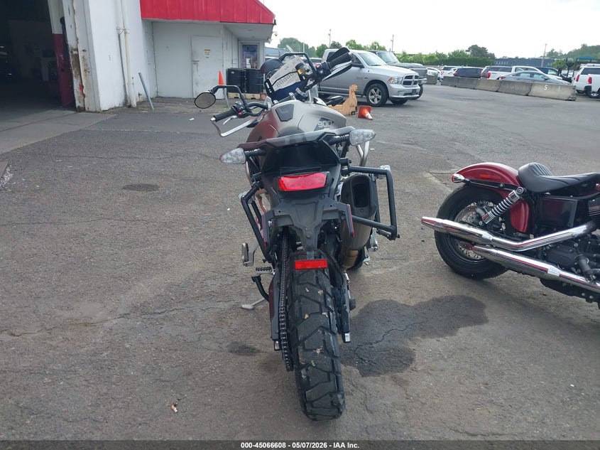 2023 TRIUMPH MOTORCYCLE TIGER auction photo 6