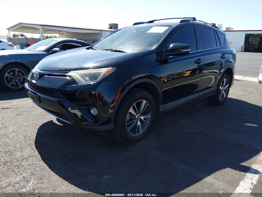 2018 Toyota Rav4 Xle 2T3WFREV8JW434584 photo 1