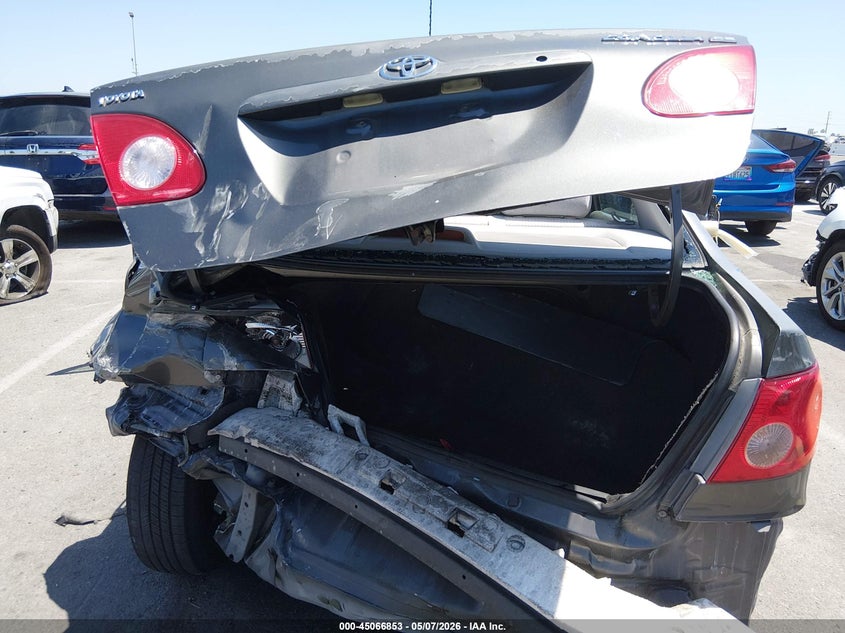2005 TOYOTA COROLLA auction photo 6