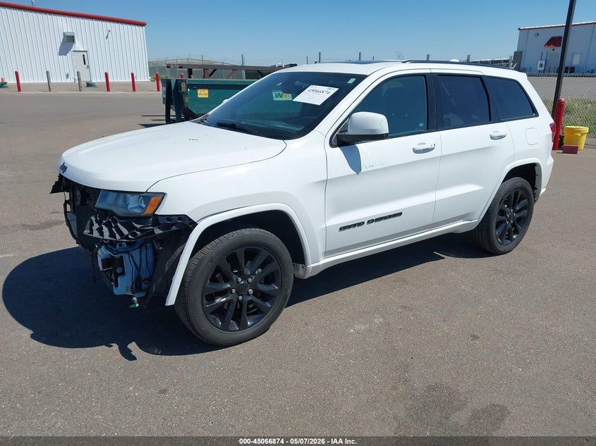 2017 Jeep Grand Cherokee Altitude 4x4 1C4RJFAG4HC794496 photo 1