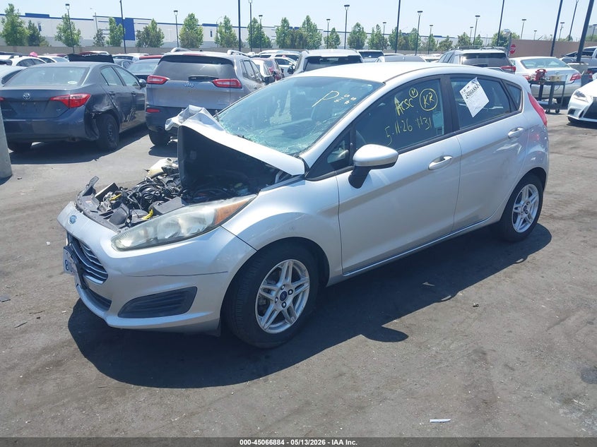 Vin: 3fadp4ej5hm112877, lot: 45564429, ford fiesta se 20172