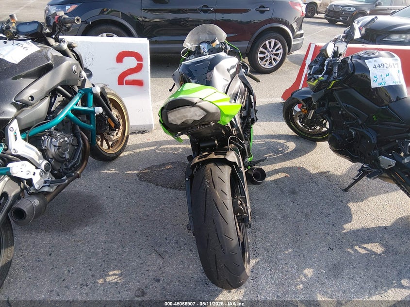 2011 Kawasaki Zx600 R VIN: JKAZX4R14BA025884 Lot: 45066907