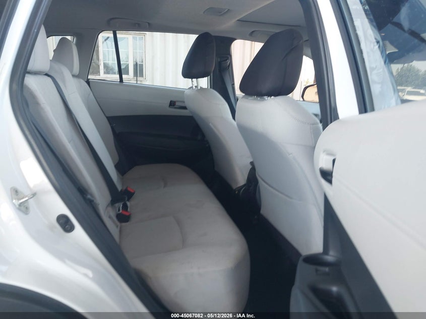 2022 Toyota Corolla Cross Le VIN: 7MUBAAAG3NV013861 Lot: 45067082