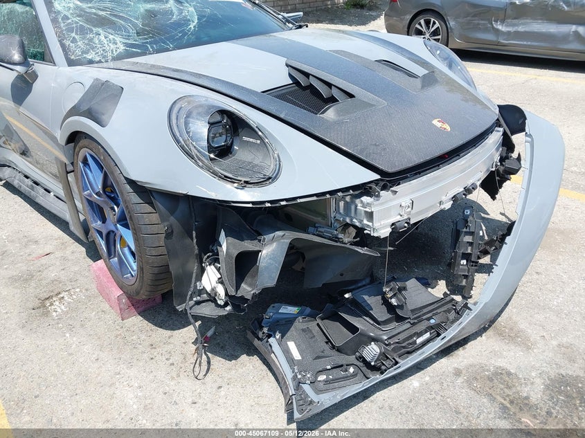 2025 Porsche 911 Gt3 Rs VIN: WP0AF2A98SS279703 Lot: 45067109