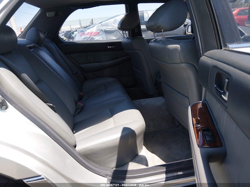 1991 Lexus Ls 400 VIN: JT8UF11E5M0061218 Lot: 45067121
