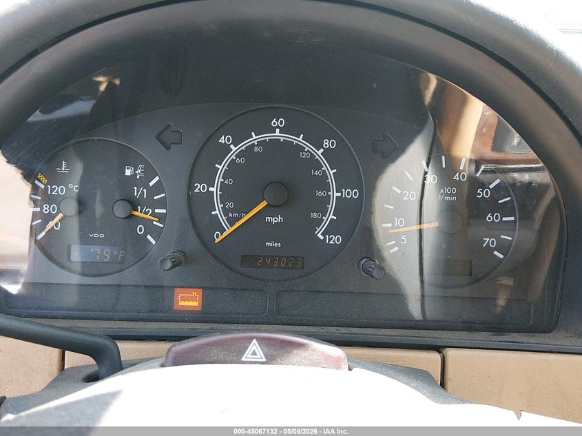 1999 Mercedes-Benz Ml 320 VIN: 4JGAB54E3XA123745 Lot: 45067132