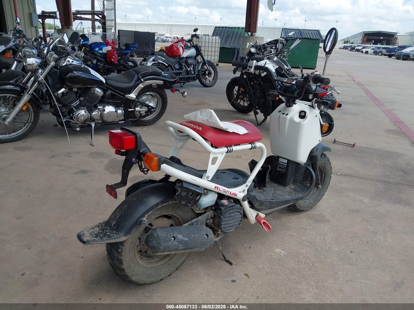 2019 HONDA NPS50 auction photo 4