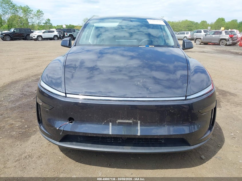 TESLA MODEL Y - zdjęcie 12