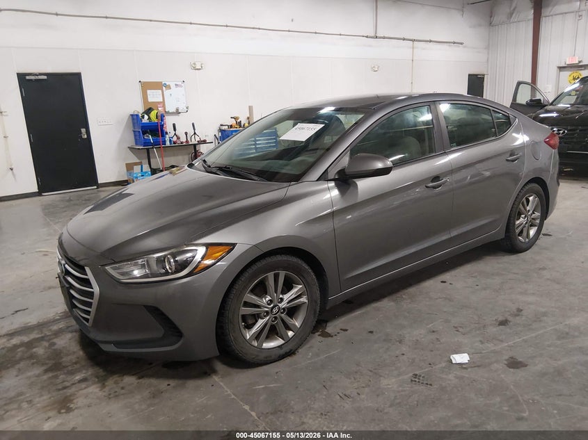 2018 HYUNDAI ELANTRA auction photo 2