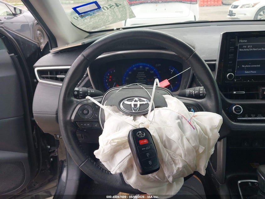 2022 Toyota Corolla Cross Xle VIN: 7MUDAAAG8NV024539 Lot: 45067509