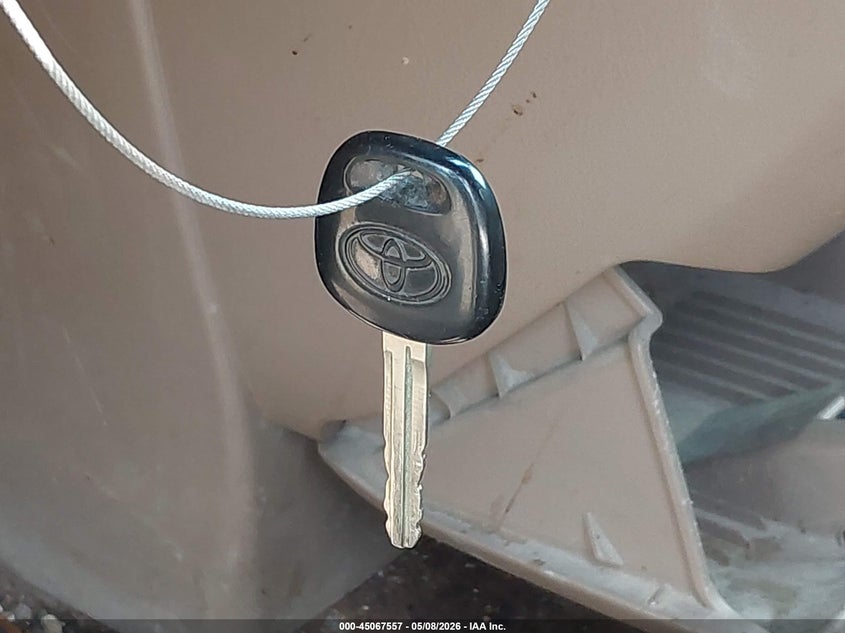 2002 Toyota Sienna Xle VIN: 4T3ZF13C02U495929 Lot: 45067557