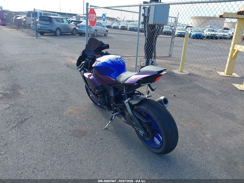 2025 YAMAHA YZF1000 auction photo 3