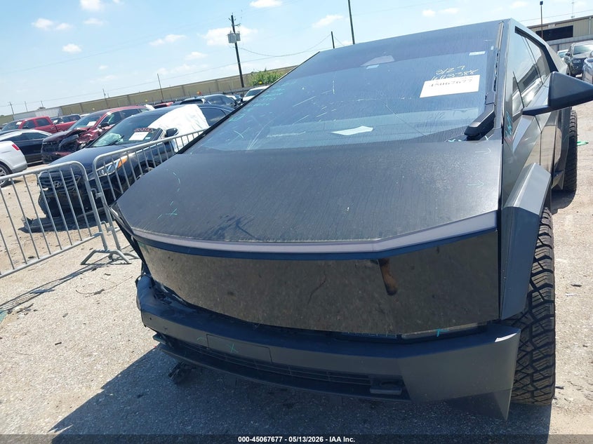 2024 Tesla Cybertruck All-Wheel Drive VIN: 7G2CEHED3RA024343 Lot: 45067677