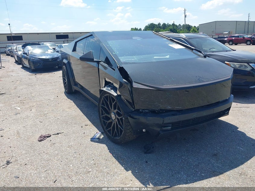 Vin: 7g2cehed3ra024343, lot: 45565222, tesla cybertruck all-wheel drive 2024 img_1
