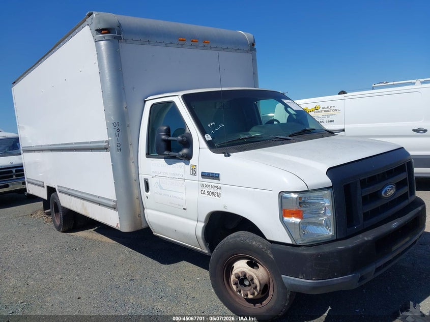 2012 FORD E-350 CUTAWAY